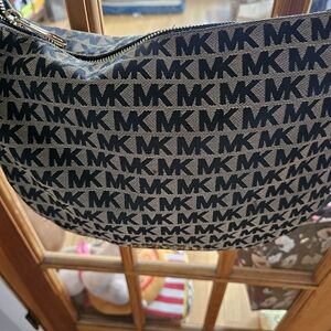 Michael Kors Bedford Conv Crossbody/Shoulder Bag - Biege/Black